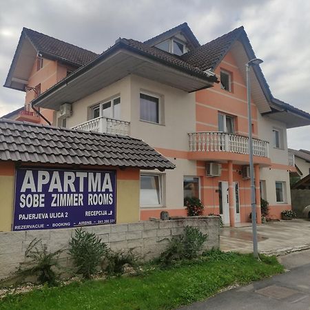 Apartments Zupan Šenčur Exteriör bild