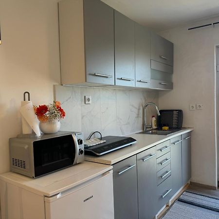 Apartments Zupan Šenčur Exteriör bild